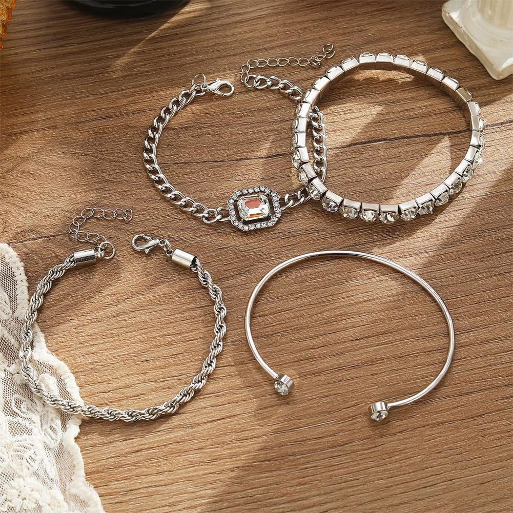 Stake chain link bracelet in mixed metals from four-piece collection