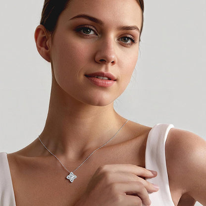 SUNFEEL Four Leaf Clover Necklace for Women, S925 Sterling Silver Cubic Zirconia Pendant Necklace Dainty Charm Adjustable Chain Lucky Necklaces for Women Jewelry Gift