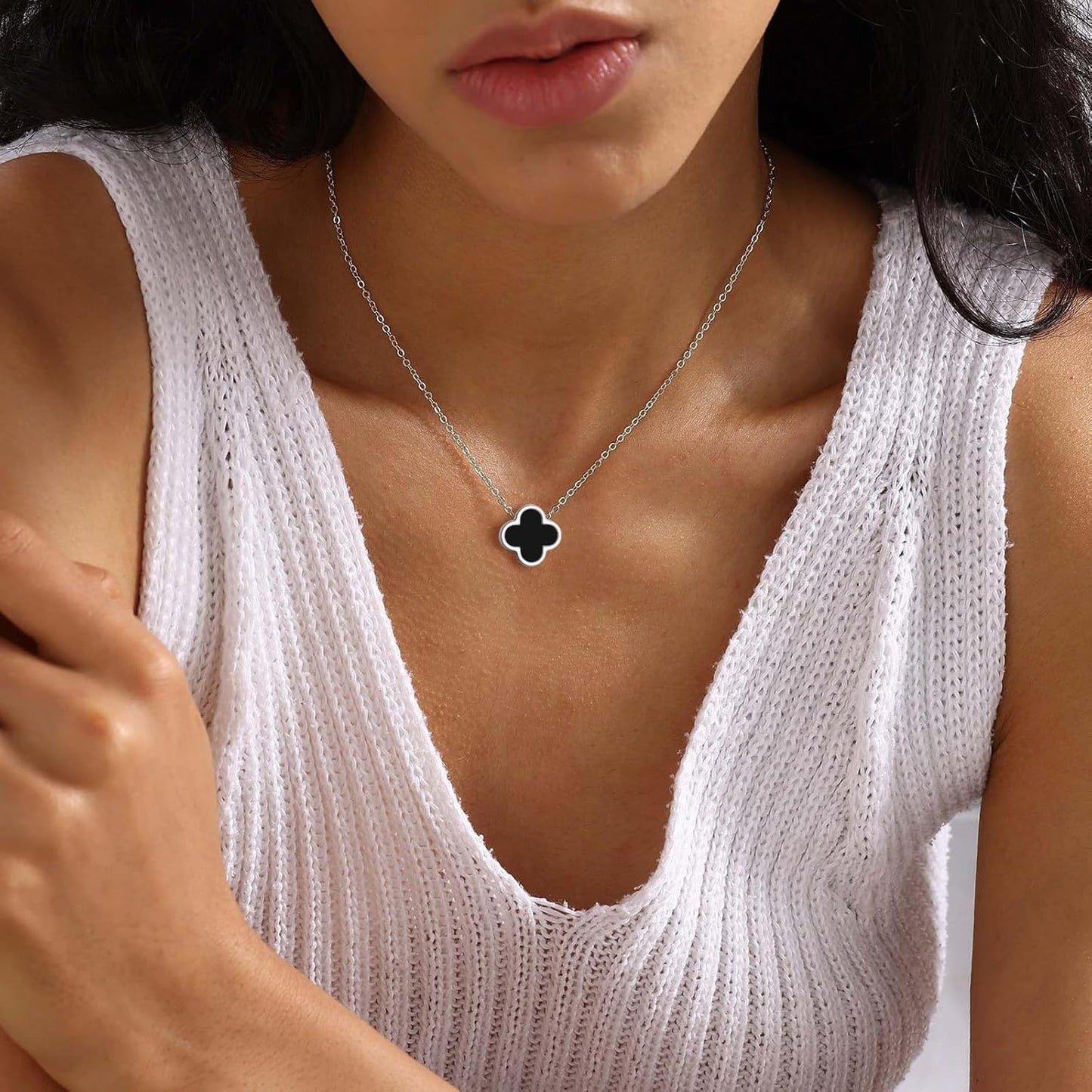 18K Gold Plated Lucky Clover Jewelry Set Black White and Red Four Leaf Clove Bracelet Necklace and Earrings Fashion Birthday Gifts for Women