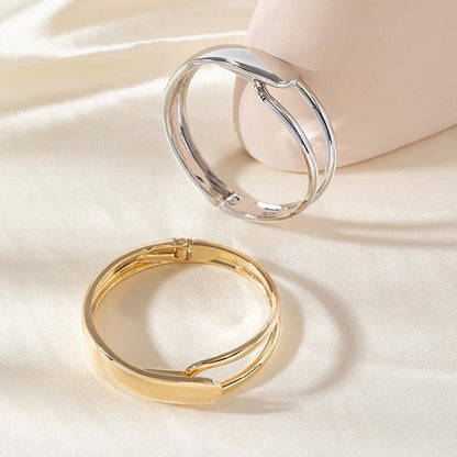 Chunky Gold Bracelet for Women, 14K Gold Plating Open Hollow Asymmetrical Geometric Bracelets Fashionable Minimalist Gift Jewelry