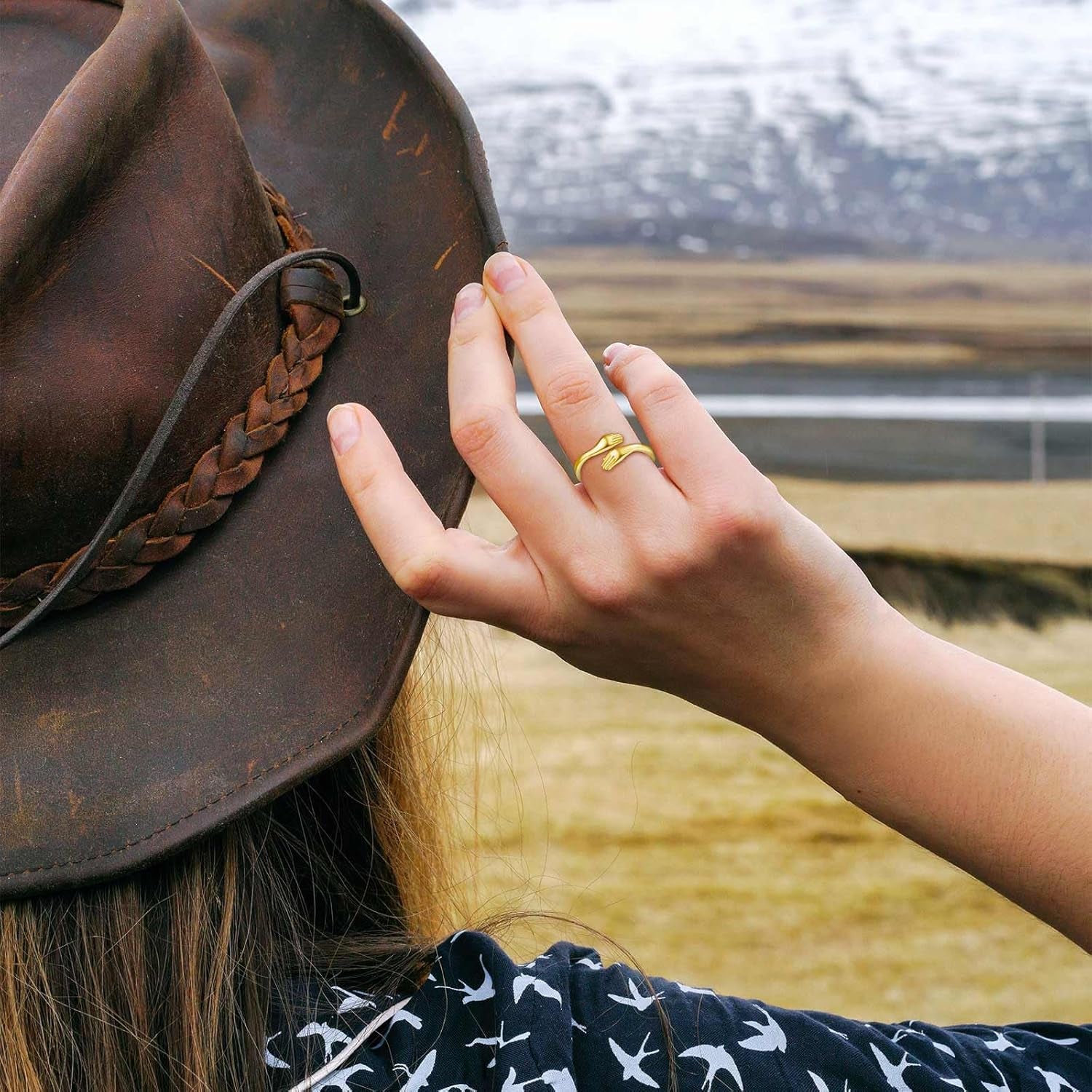 INFUSEU Gold Hug Rings for Women Granddaughter Teen Girls Cute Sterling Silver Adjustable Ring Love Gifts for Her Girlfriend Mom Wife Best Friend