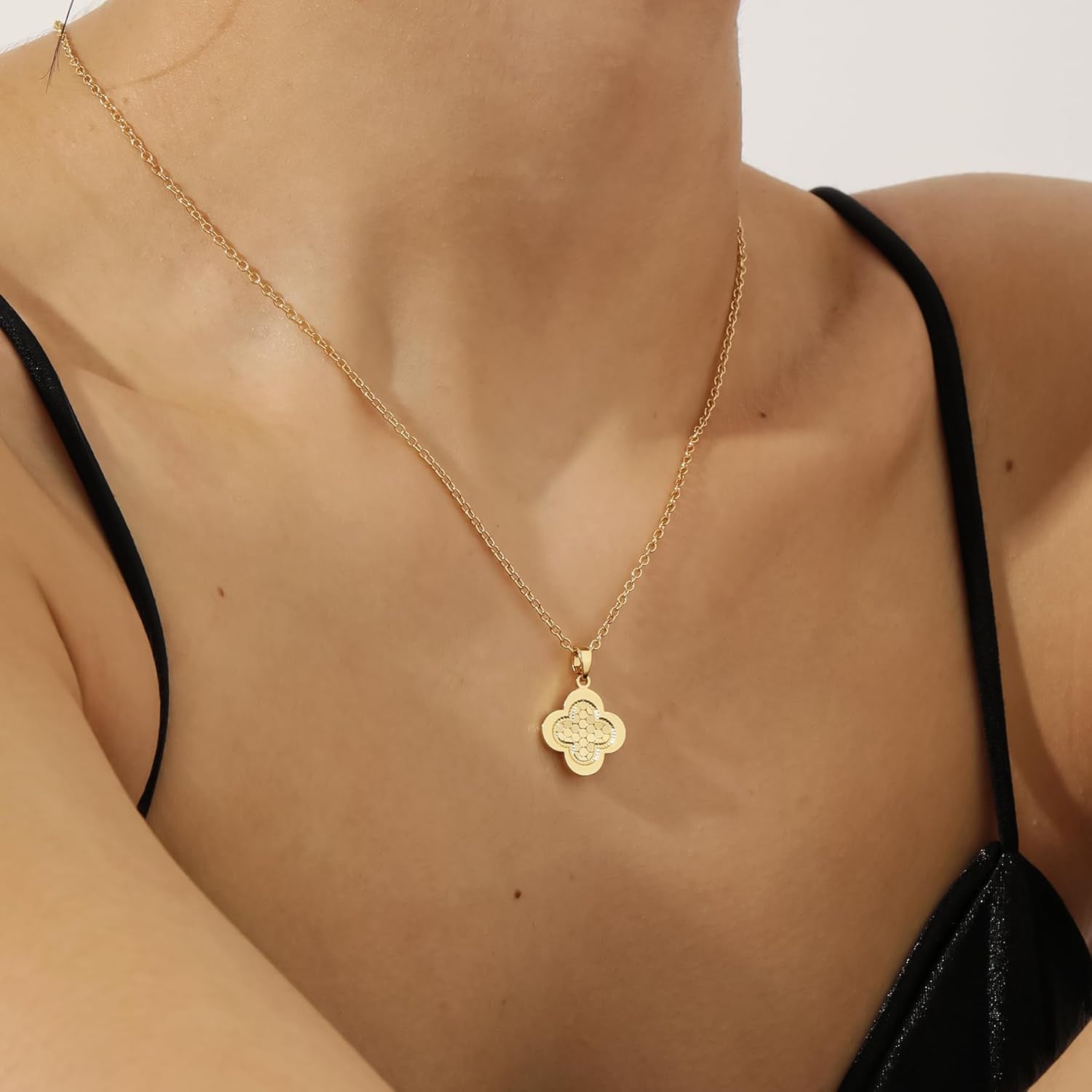 Gold Clover Necklace for Women Dainty 14K Gold Plated Pendant Necklace Adjustable Chain Choker Charm Colorful Clover Pendant Lucky Necklaces for Women Jewelry
