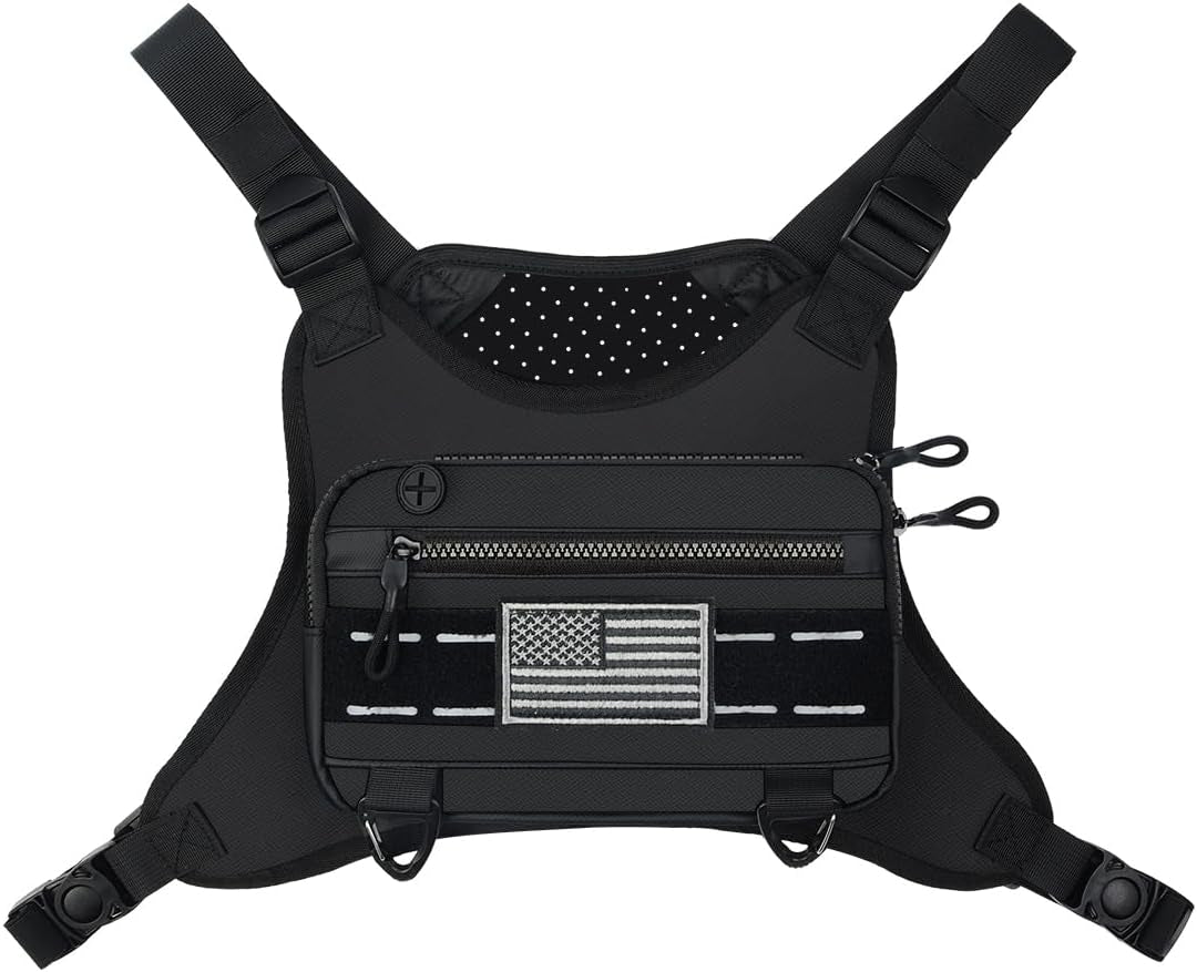 Women's sports chest bag in black with built-in phone holder compartment