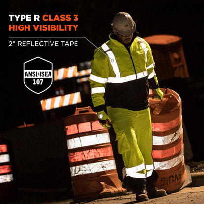 Safety hi-vis jacket front pockets and cargo storage detail