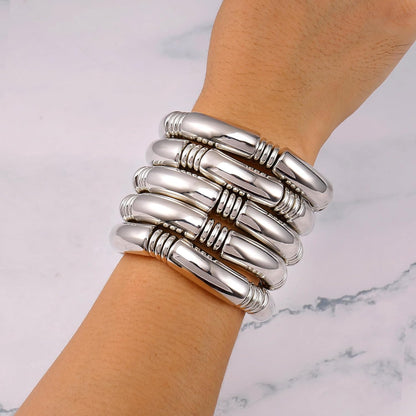 Gold plated curved bamboo tube stretch bangle bracelet