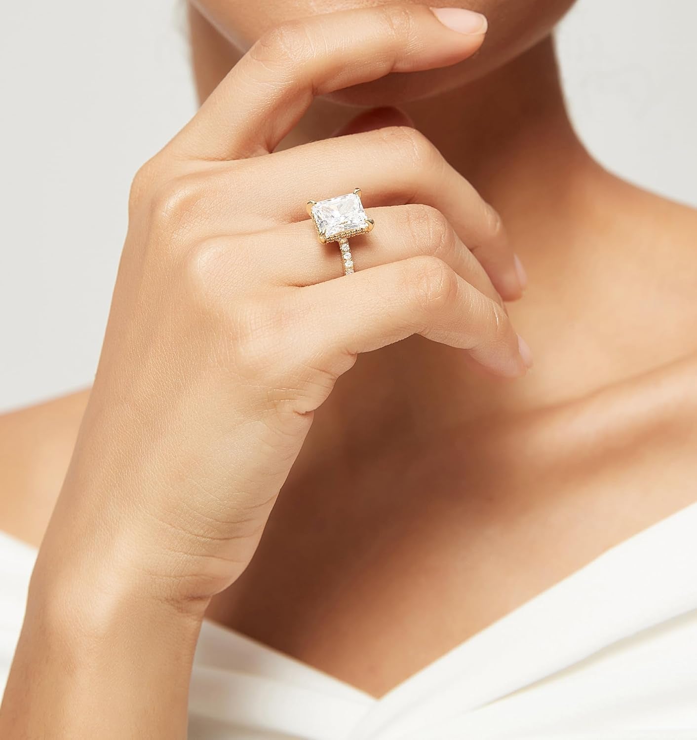 Cubic zirconia promise ring alternative diamond sparkle