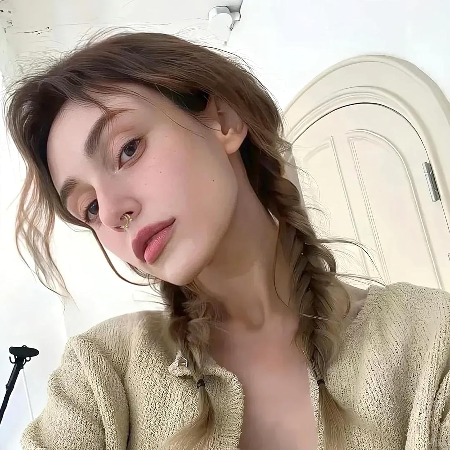 Fake Nose Ring, 8 Pcs Stainless Steel Fake Septum Piercing Faux Septum Rings Faux Clip on Nose Ring for Women Men Non Piercing Nose Jewelry (Gold)