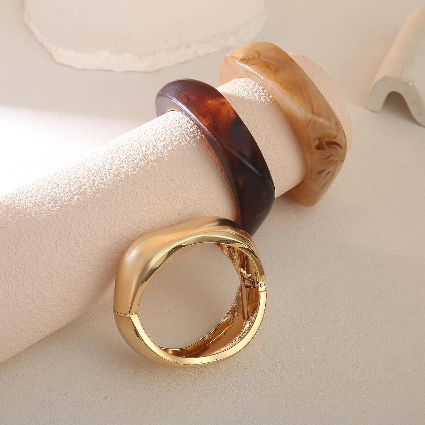 Chunky Acrylic Bangle Bracelets Set for Women Colorful Statement Resin Bangles Bracelets Trendy Jewelry