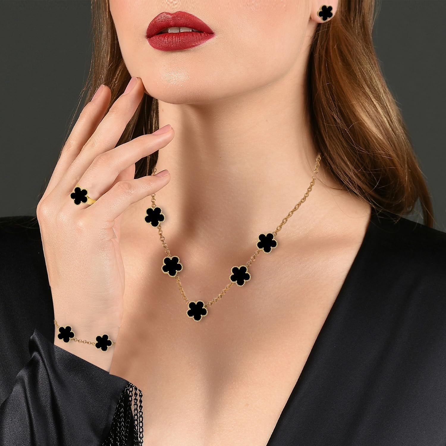 18K Gold Plated Clover Necklace Five Leaf Clover Bracelet Pendant Ring Earrings Set Fashion Flower Jewelry for Women Gifts