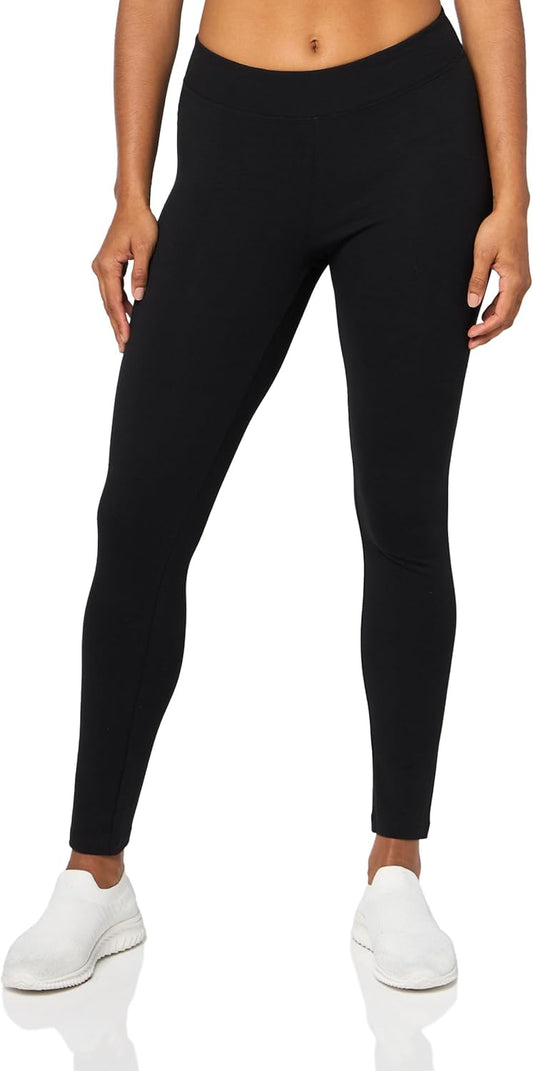 Woman wearing black L'Eggs cotton leggings for all-day comfort wear