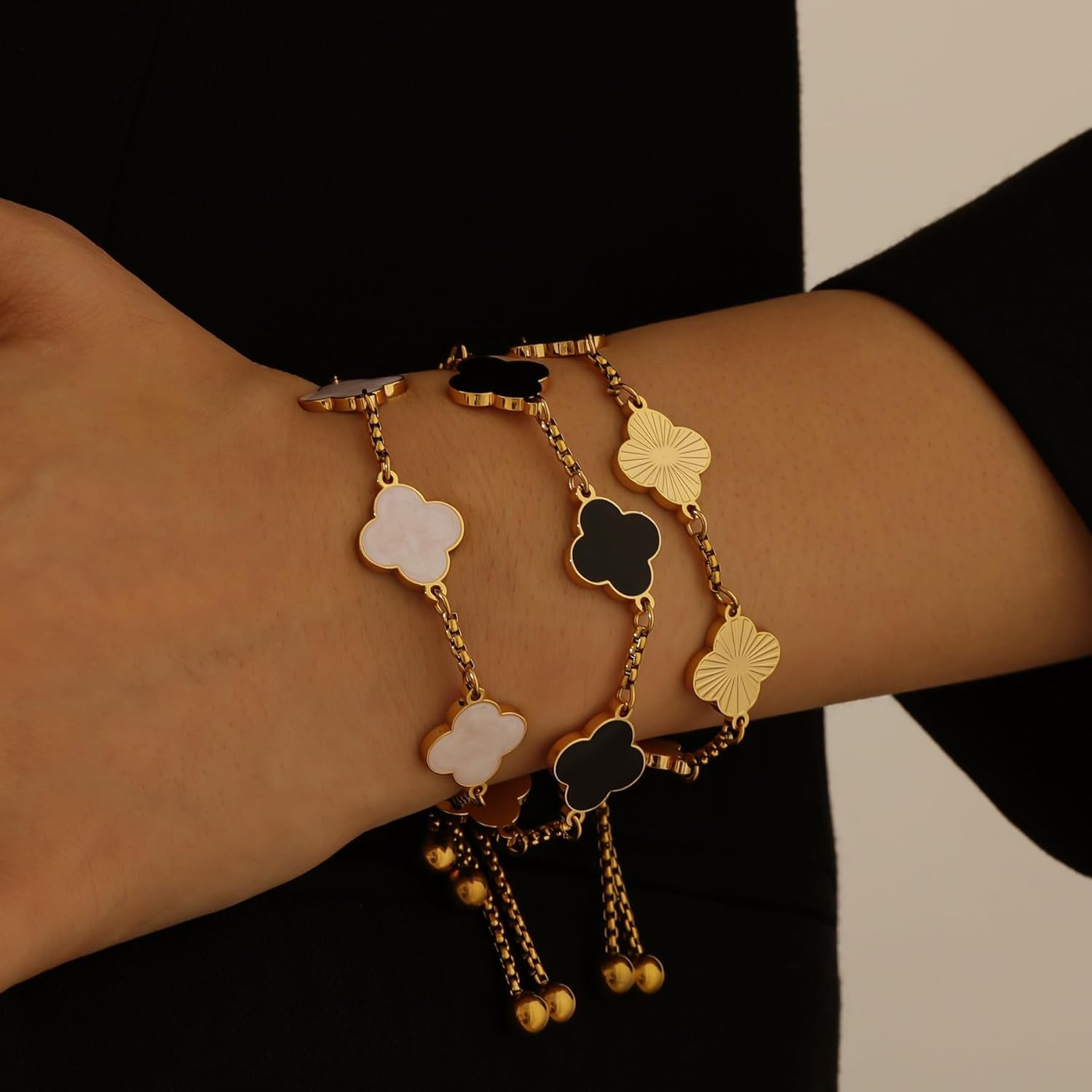 Clover Bracelet for Women 18K Gold Plated White/Black/Gold Flower Four Leaf Clover Bracelets Trendy Adjustable Jewelry Luky Gifts for Women