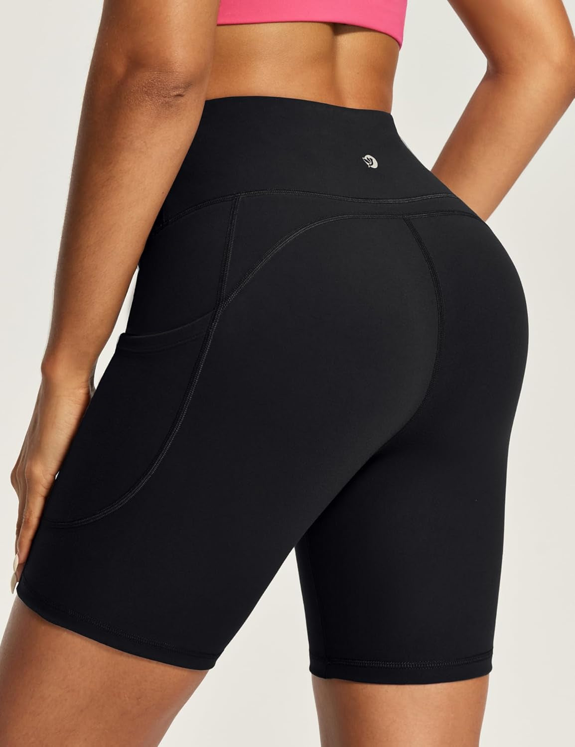 IUGA biker shorts with pockets detail close-up