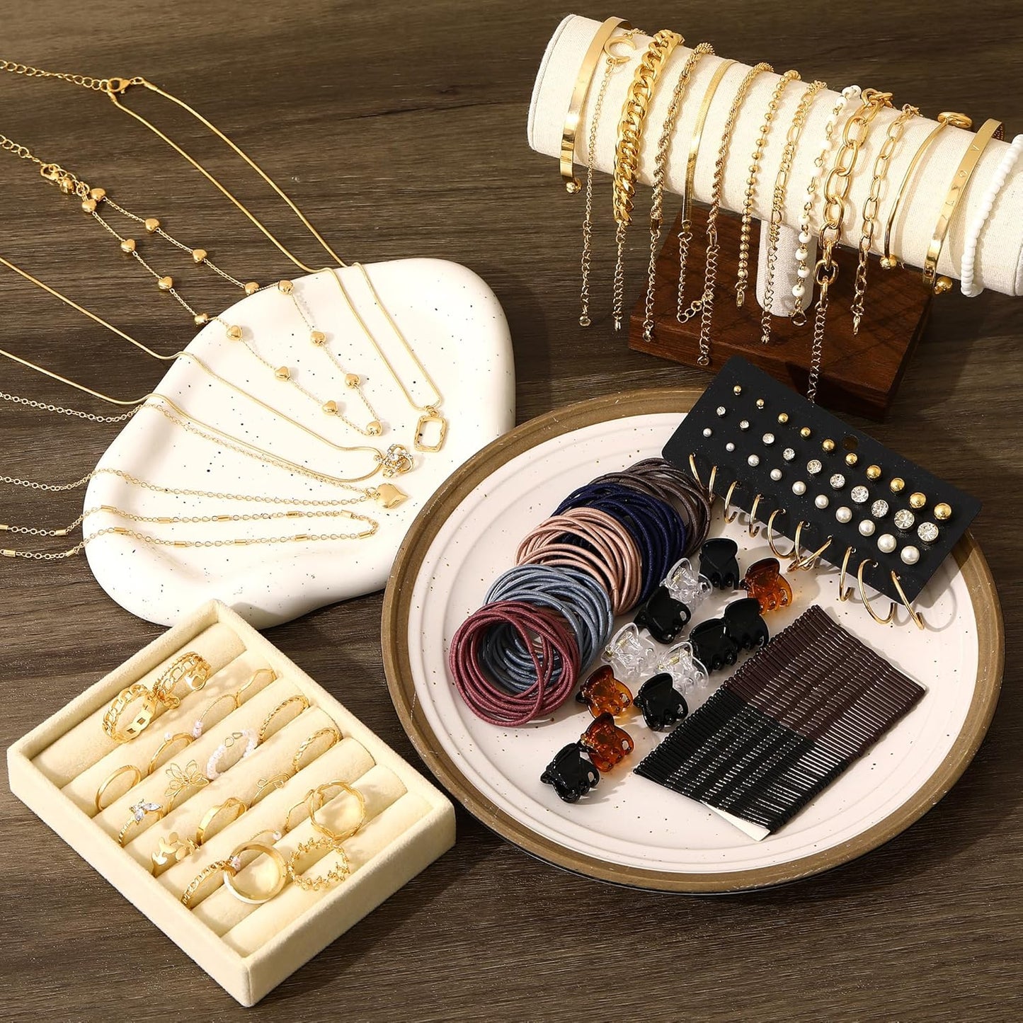 Gold jewelry set in elegant presentation gift box
