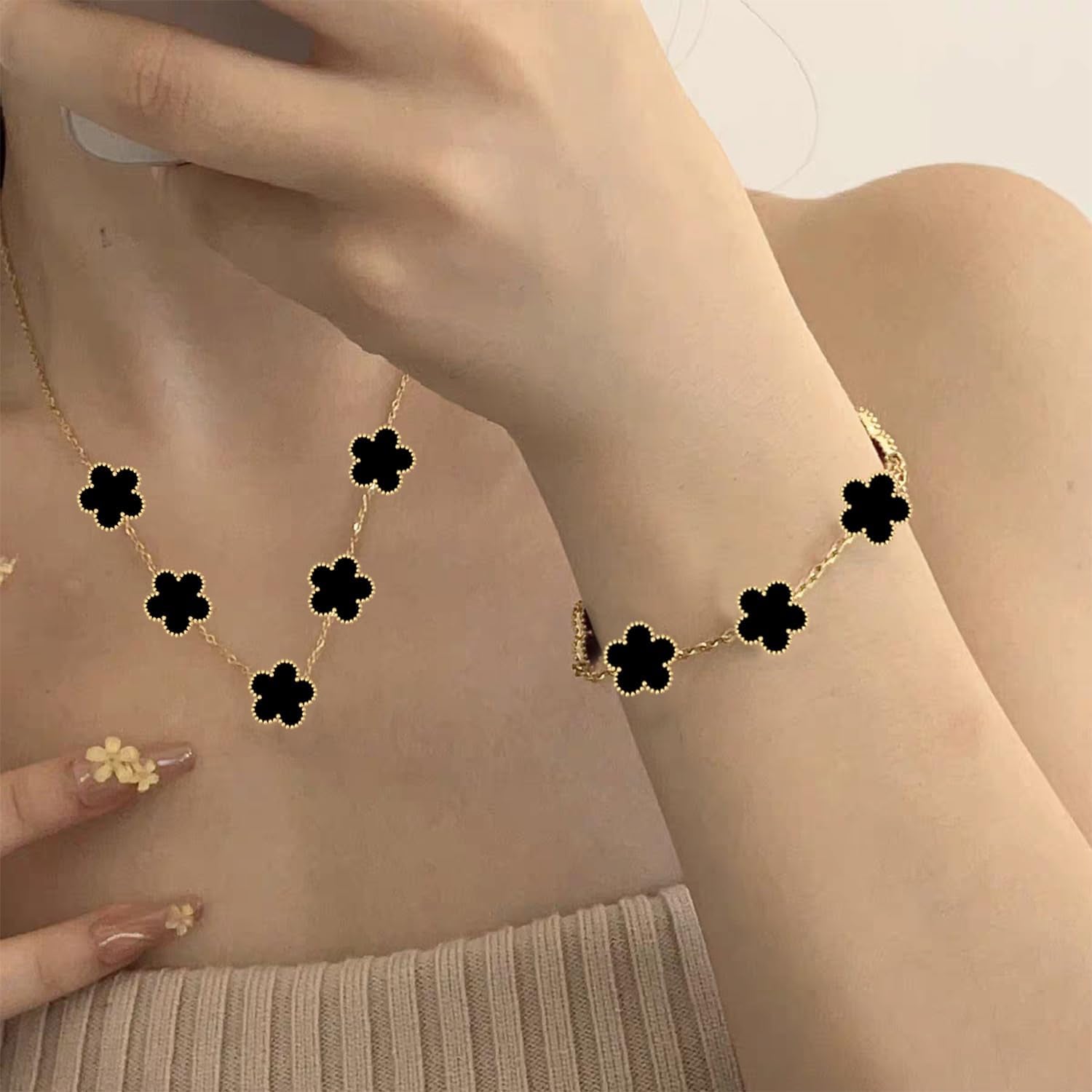 18K Gold Plated Clover Necklace Five Leaf Clover Bracelet Pendant Ring Earrings Set Fashion Flower Jewelry for Women Gifts