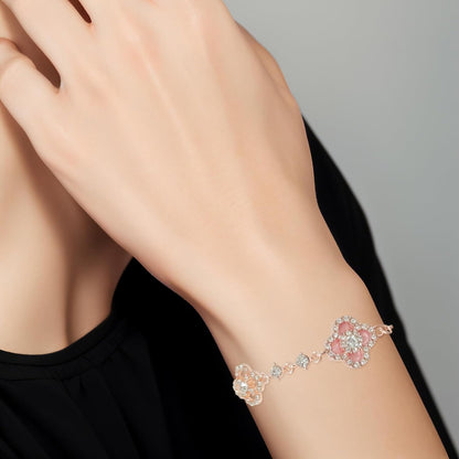 3Pcs Gold Plated Clover Bracelets for Women Trendy Lucky Sliver Four Leaf Clover Bracelet Set Stack White/Pink/Golden Jewelry Charm Flower Pulseras Para Mujer Birthday Gifts for Women/Mom/Friends