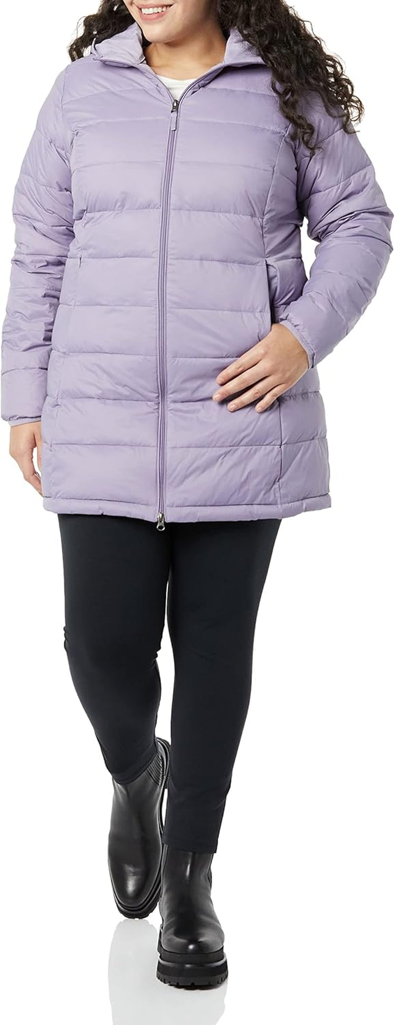 Amazon Essentials Womens Lightweight Water-Resistant Packable Hooded Puffer Coat (Available in plus Size)