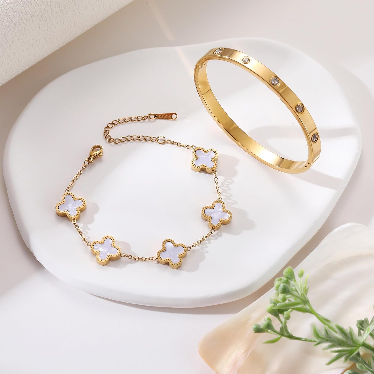 18K Gold Plated Clover Bracelet Love Bangle Set for Women Stackable Cute Fashion Simple Friendship Bracelets Lucky Bracelet Jewelry Trendy Gifts for Women