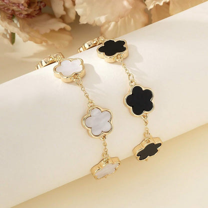 2 PCS Lucky Flower Bracelet Set for Women, Delicate Floral Chain Link, Cute and Classic Jewelry Accessory, Ideal for Daily Wear and All Occasions