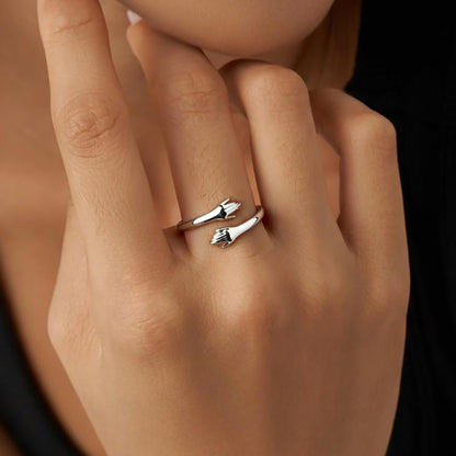 Non-tarnish granddaughter ring size adjustment feature