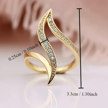 Chic cubic zirconia statement ring in sunlight