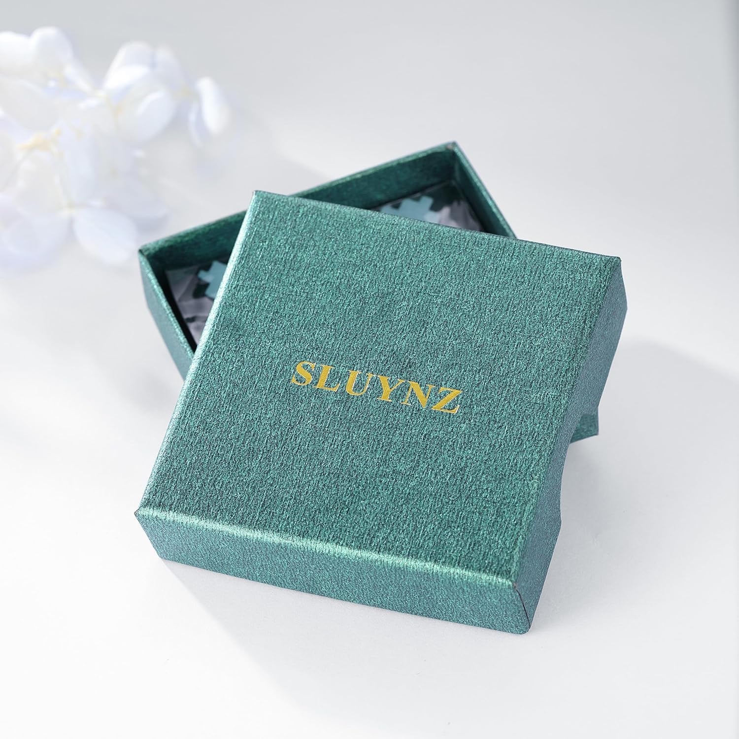 SLUYNZ Solid 925 Sterling Silver Small Clover Choker Necklace for Women Teens CZ Clover Pendant Necklace