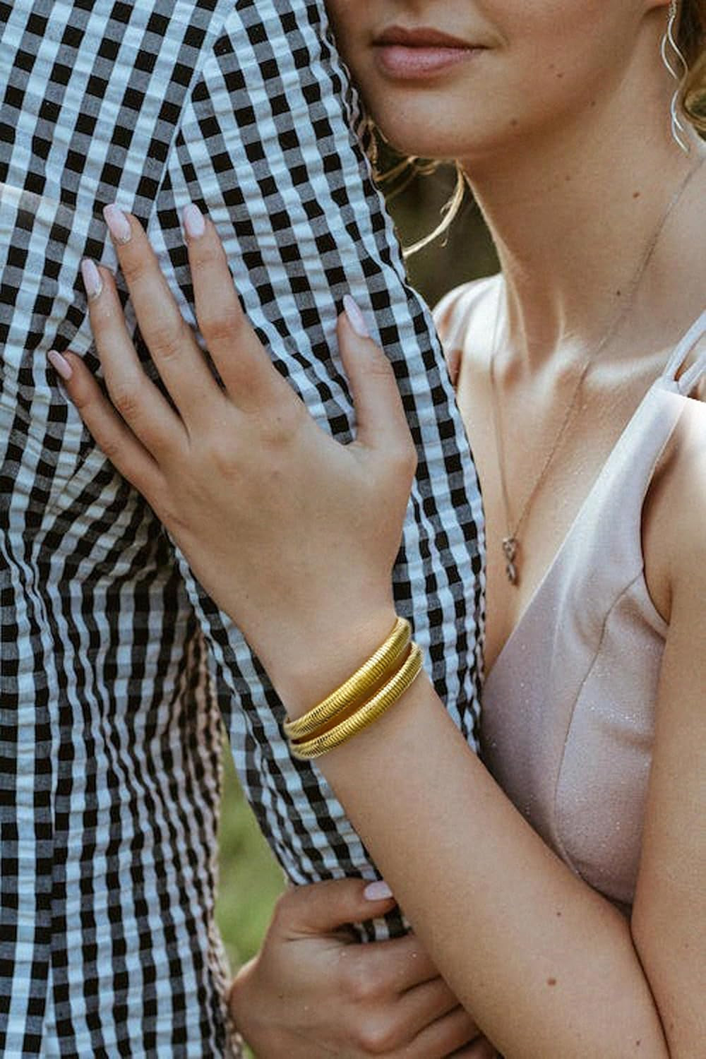 Gold Bangle Multi-Layer Bracelets for Women Stretchy Stainless Steel Link Chain Flexible Wide Wristband Bracelets