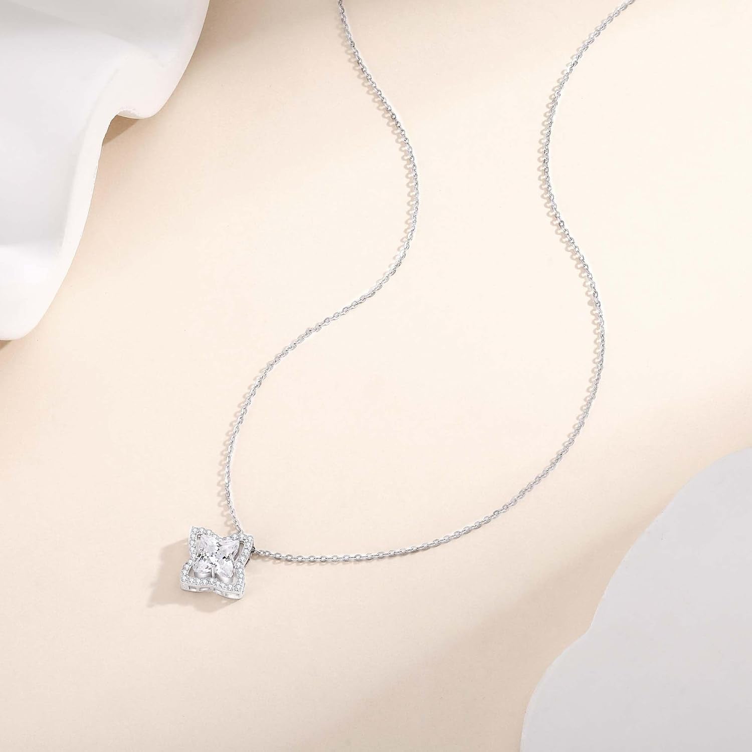 SUNFEEL Four Leaf Clover Necklace for Women, S925 Sterling Silver Cubic Zirconia Pendant Necklace Dainty Charm Adjustable Chain Lucky Necklaces for Women Jewelry Gift