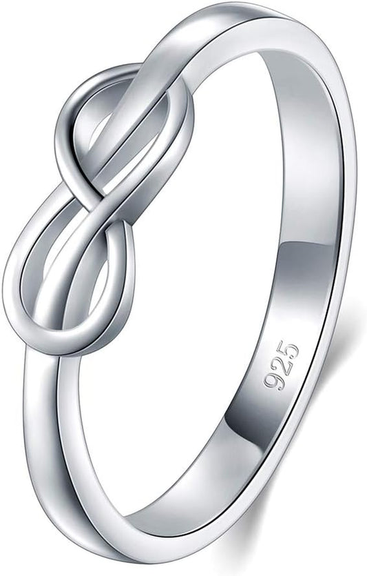 BORUO sterling silver infinity knot ring on woman's hand