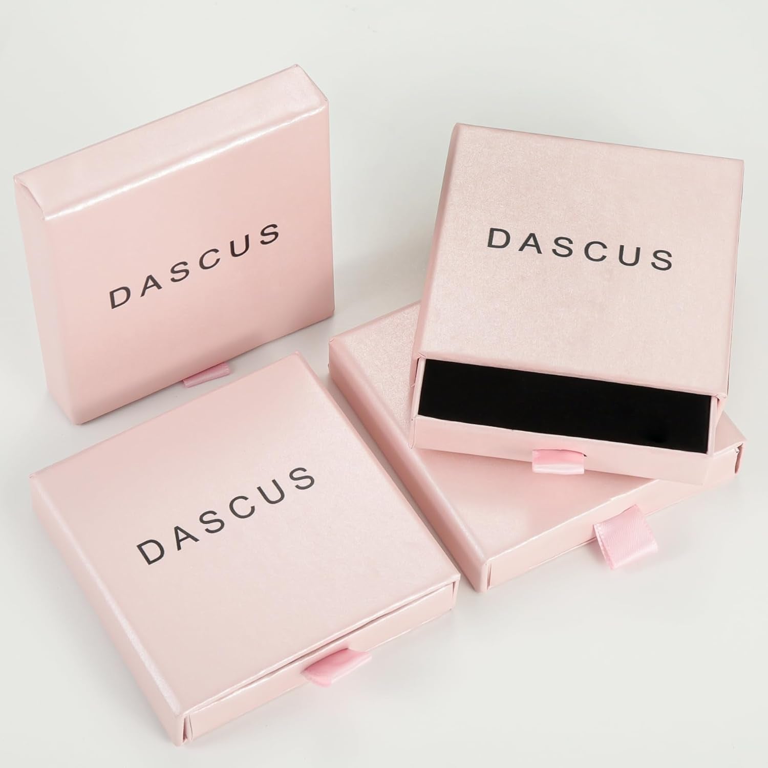 Clover Bracelet for Women 18K Gold Plated White/Black/Gold Flower Four Leaf Clover Bracelets Trendy Adjustable Jewelry Luky Gifts for Women