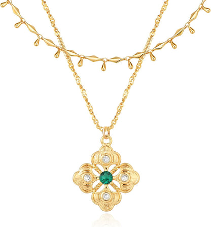 VALLOEY ROVER Gold Clover Necklace, Layered Necklaces for Women 14K Gold Plated Dainty Clover Pendant Necklace Set Link Chain Choker Necklaces Stackable Simple Gold Jewelry for Women