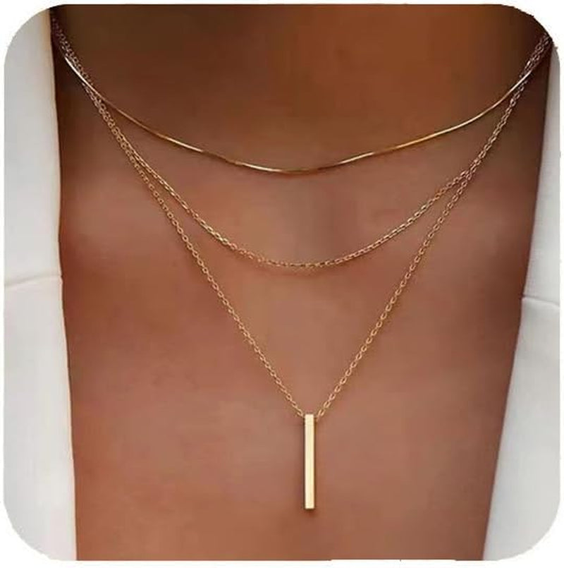 Gold Charm Necklace for Women Star Pearl Charms Pendant Neckalces Dainty 14K Gold Plated Summer Beach Ocean Jewelry Gifts