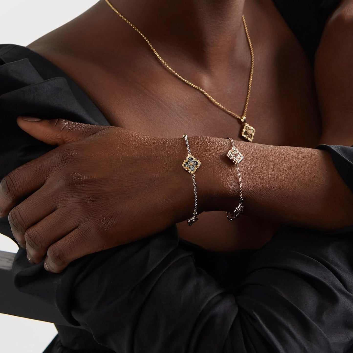 Gold Clover Necklace for Women, Double-Sided Pendant by 18K Gold-Plated Inlaid Natural Stone Pendant Necklace,Turquoise/Malachite/Black Onyx Stone/White Mother of Pearl ,Jewelry Gift for Women