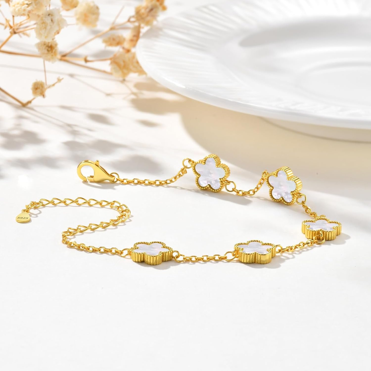 925 Sterling Silver Four Leaf Clover Bracelet for Women - 14K Gold Plated Flower Four Leaf Women'S Lucky Bracelet Adjustable Link Chain Bracelets Charm Trendy Design Dainty Jewelry Gifts for Women