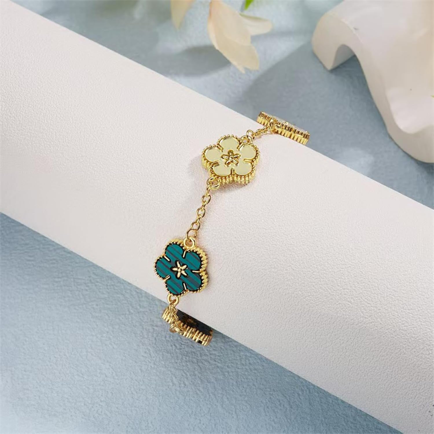 Four Leaf Clover Bracelet for Women Lucky 18K Gold Plated Stackable Jewelry Gift for Women Birthday Gifts for Girlfriend