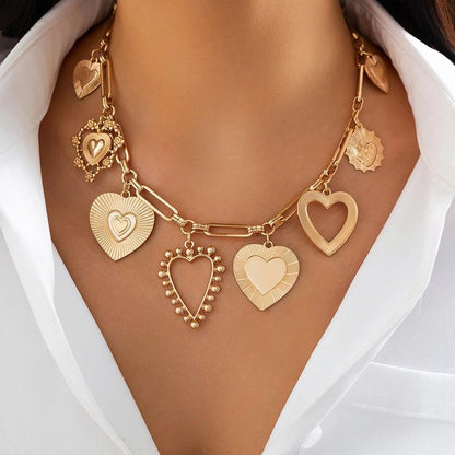 YOOESTORES82 Chunky Heart Pendant Charm Statement Necklace Gold Tone Layered Link Chain Necklaces for Women Romantic Trendy Jewelry Party Gift Glamorous Versatile