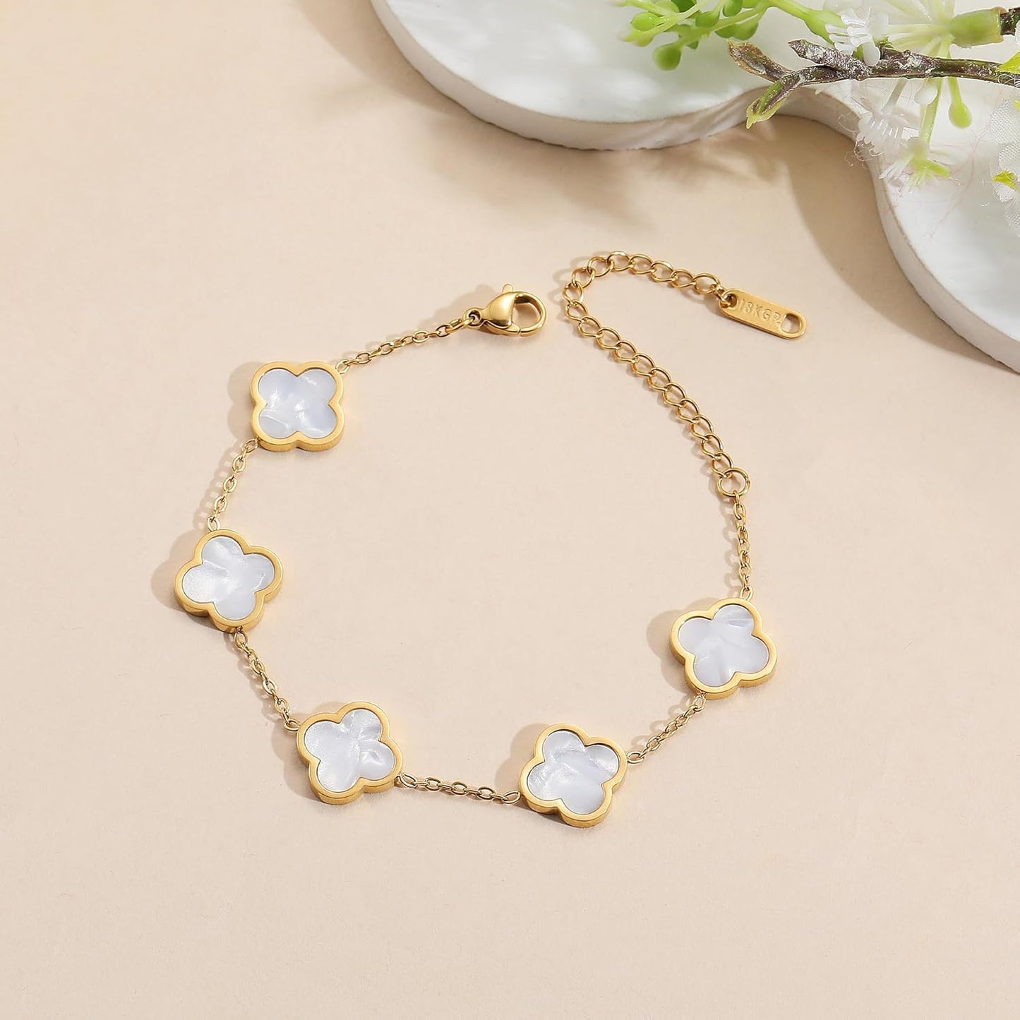 18K Gold Clover Lucky Bracelet – Double-Sided Pearl Flower Charms, Reversible Design, Adjustable Trendy Jewelry Gift for Women