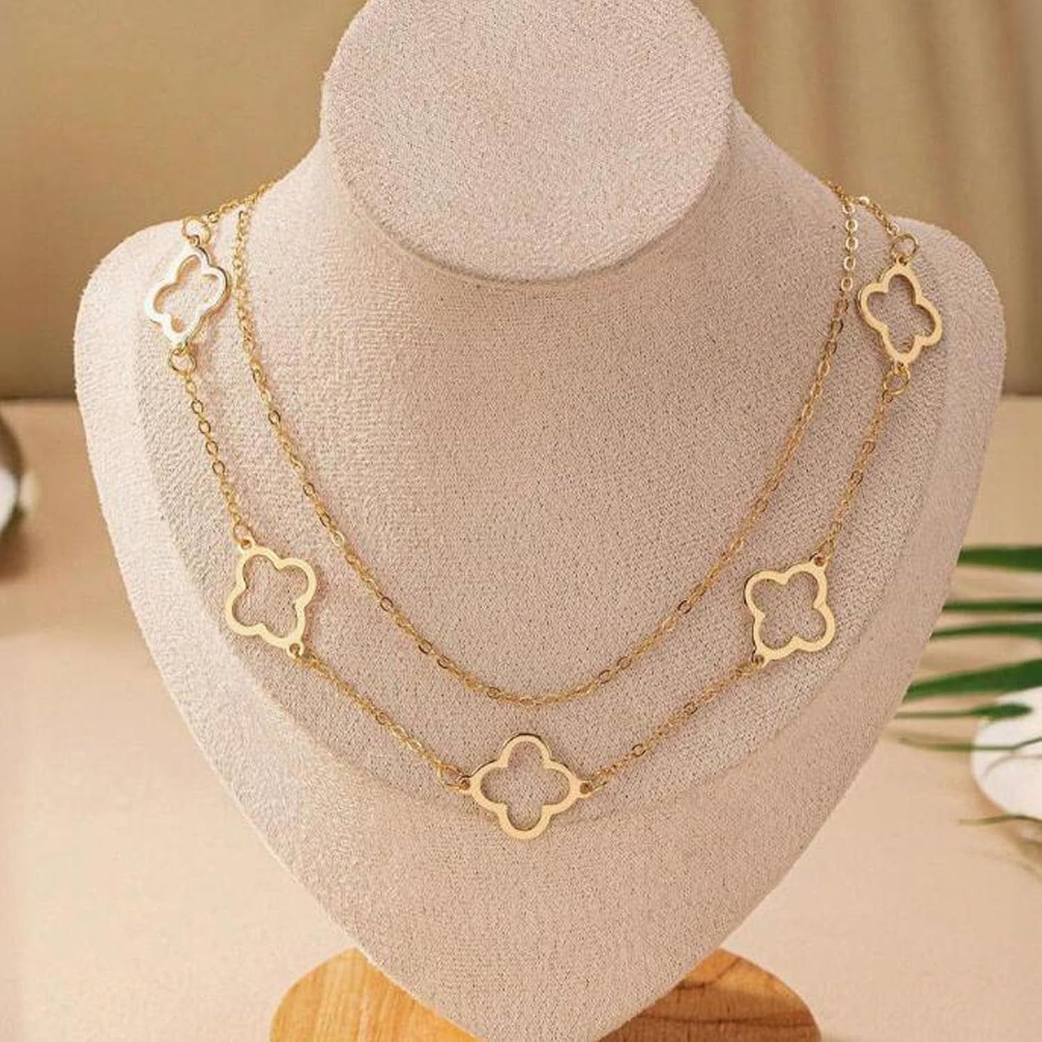 Gold Charm Necklace for Women Star Pearl Charms Pendant Neckalces Dainty 14K Gold Plated Summer Beach Ocean Jewelry Gifts