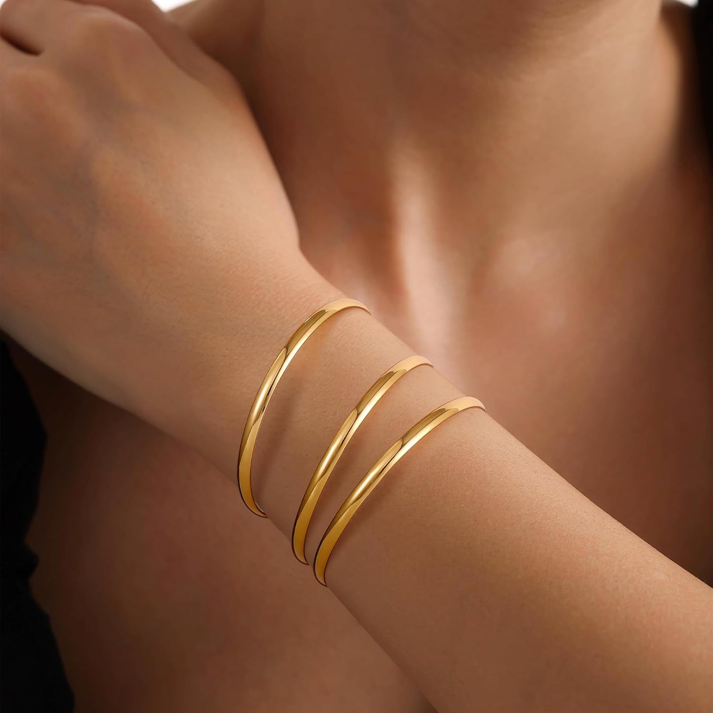 18K Gold Plated Bangles for Women Stainless Steel Glossy Stackable Thin round Bracelets Solid Plain Polished Bangles Bracelets Set of 3 Jewelry for Women