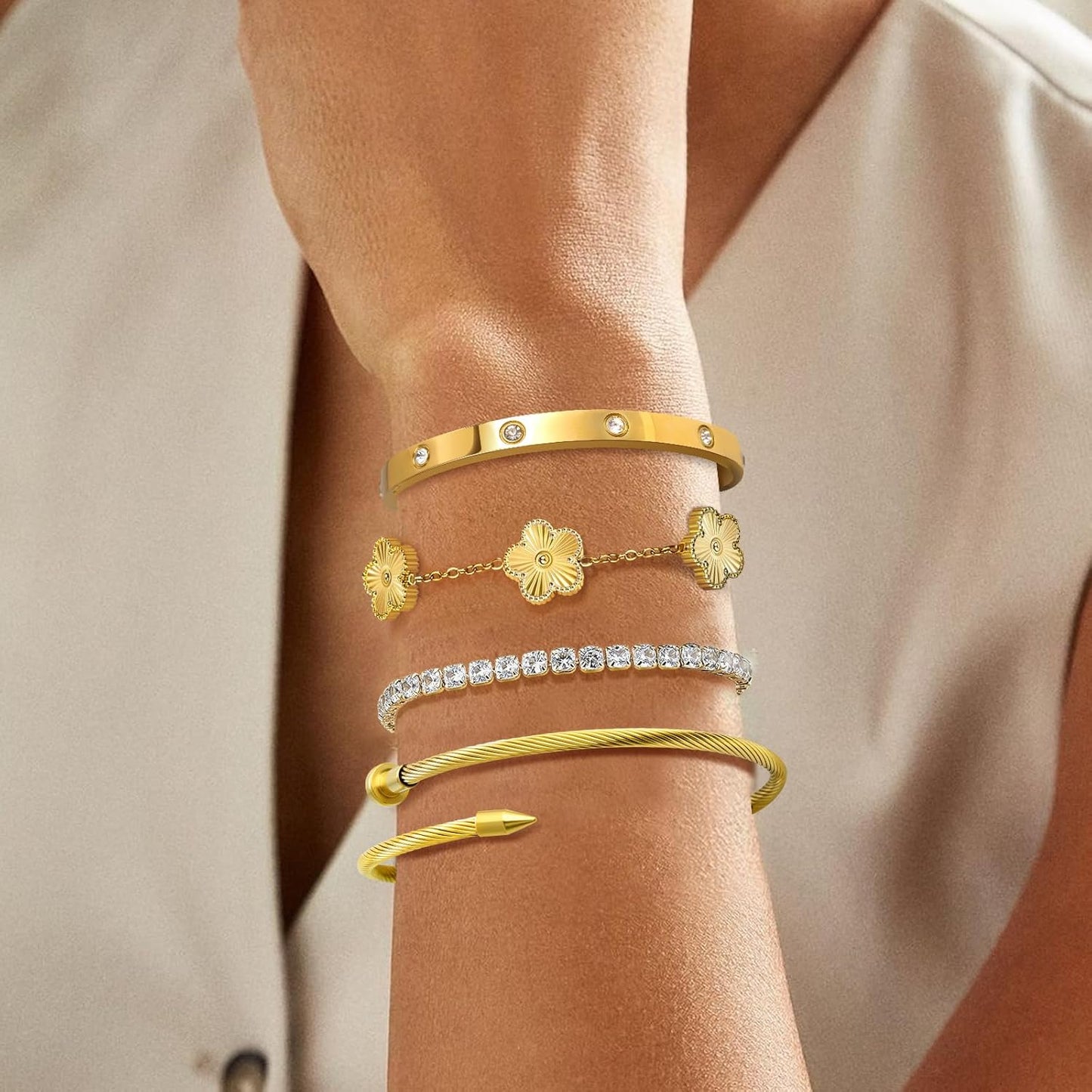 Gold Bracelets for Women, 18K Gold Plated Tennis Nail Clover Love Bangle Bracelets Set Non Tarnish, Stainless Steel Trendy Stackable Bracelet Fashion Jewelry Accessories Gifts for Christmas