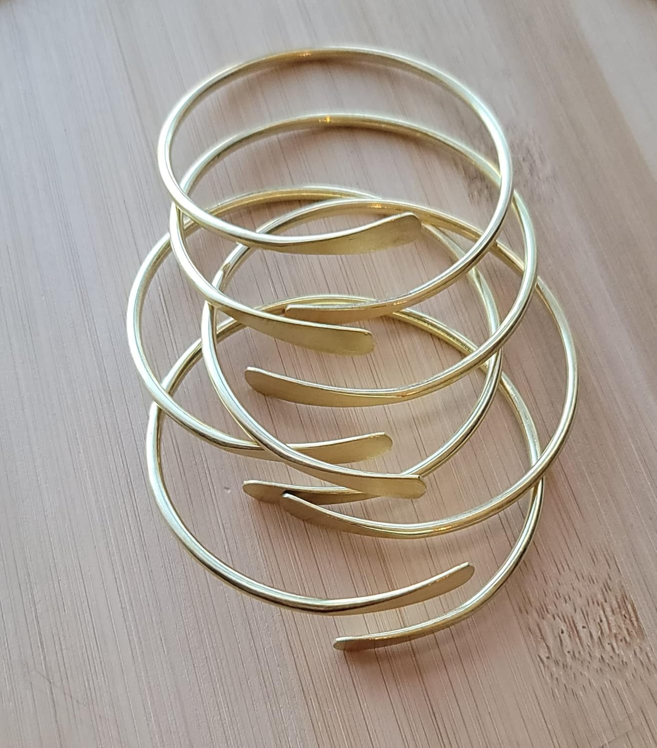 Beaditwearitloveit Brass Cuff Bracelets Set, African Brass Bangles for Women, Hammered Ends Stacking Bracelets, Boho Tribal Cultural Jewelry