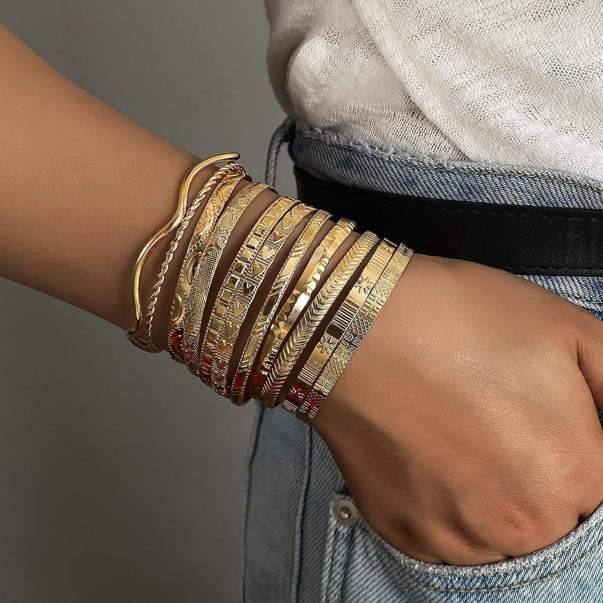 KISS WIFE Golden Bangles for Women, Adjustable Bangle Bracelets, Multi Layer Open Stackable Cuff Bracelet Set, Fashion Accessories Jewelry Gifts for Women