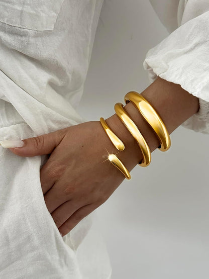 Chunky Gold Bangles for Women, 14K Gold Plated Twisted Hinged Stackable Bangle Bracelet Set, Trendy Cuff Bracelet Stack Fashion Jewelry Gifts