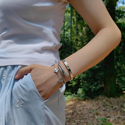 Womens Bracelet 18K Gold Plated Cuff Bangle Clover Bracelet Set for Women Four Leaf Lucky Bangle Jewelry Gift of Love