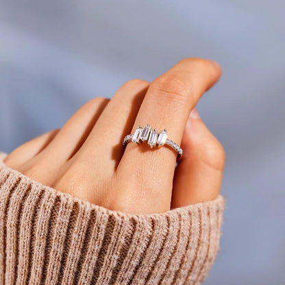 Adjustable self-love ring in S925 sterling silver with gemstone details