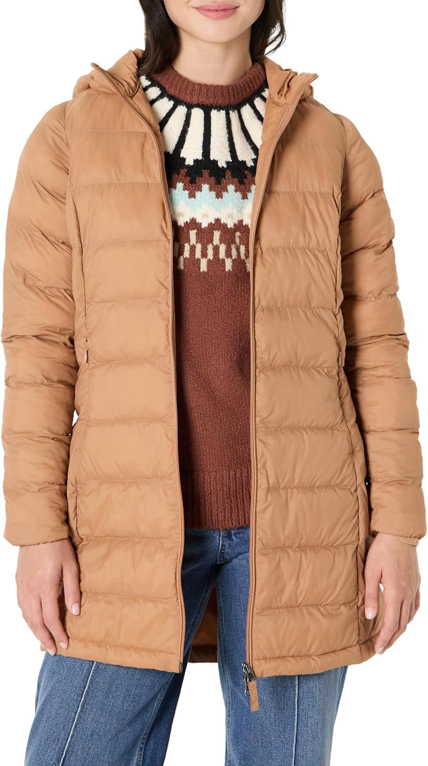 Amazon Essentials Womens Lightweight Water-Resistant Packable Hooded Puffer Coat (Available in plus Size)