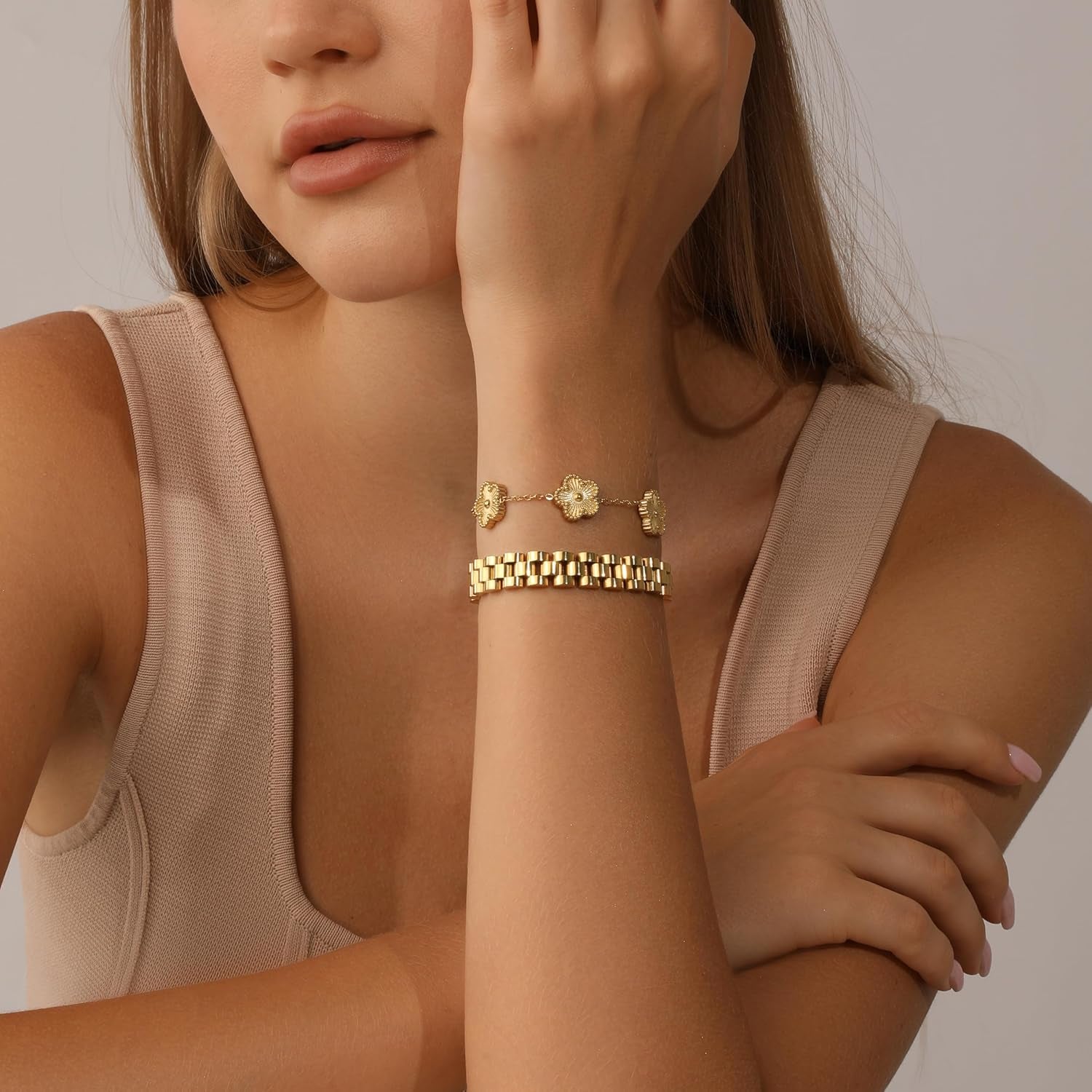 Stackable Four Leaf Clover Bracelets for Women, 18K Gold Plated Bangle Bracelets Set, 2 Pcs Charm Jewelry Gifts