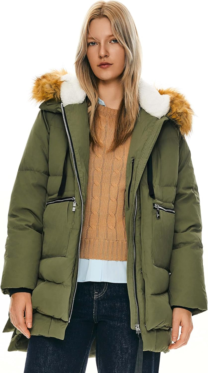 Premium RDS down filling visible through jacket seams
