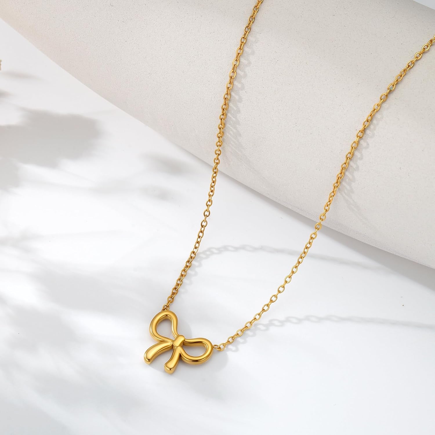 Gold Bow Necklace for Women - 18K Gold Plated Dainty Gold Necklace Cute Small Tiny Bow Pendant Choker Chain Necklaces Trendy Necklaces for Women Gold Jewelry Gift
