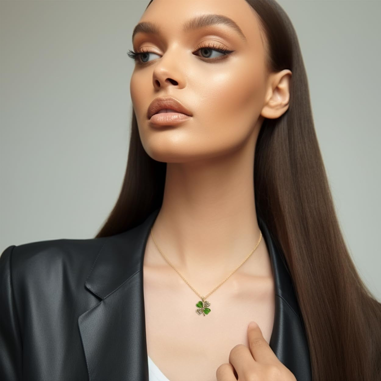 Jean Beau Lucky Clover Necklaces for Women Teen Cute Gold Four Leaf Clover Pendant Necklace Dainty Chain Choker Prom Wedding Accessories Jewelry Gift