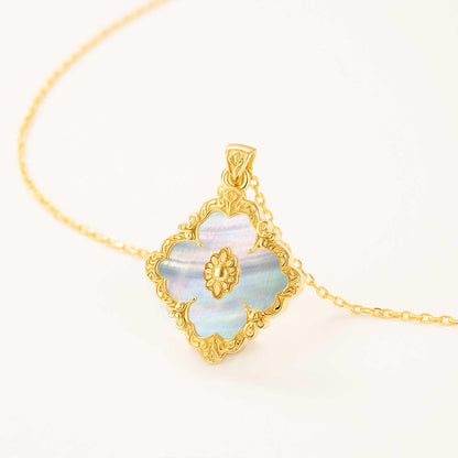 Gold Clover Necklace for Women ，Dainty 14K Gold Plated Pendant Necklace Colorful Clover Pendant Lucky Necklaces for Women Jewelry